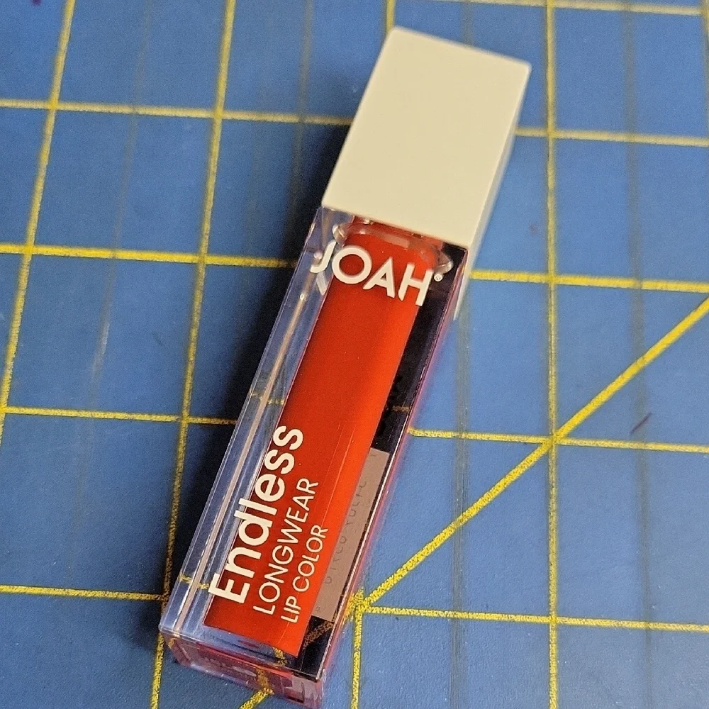 JOAH Smoothing Lip Color - Bold Red JSLL08 New
